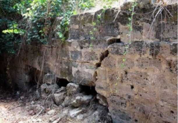 Picture for Umm al-Faraj Village - Palestine: : اثار بيوت القريه