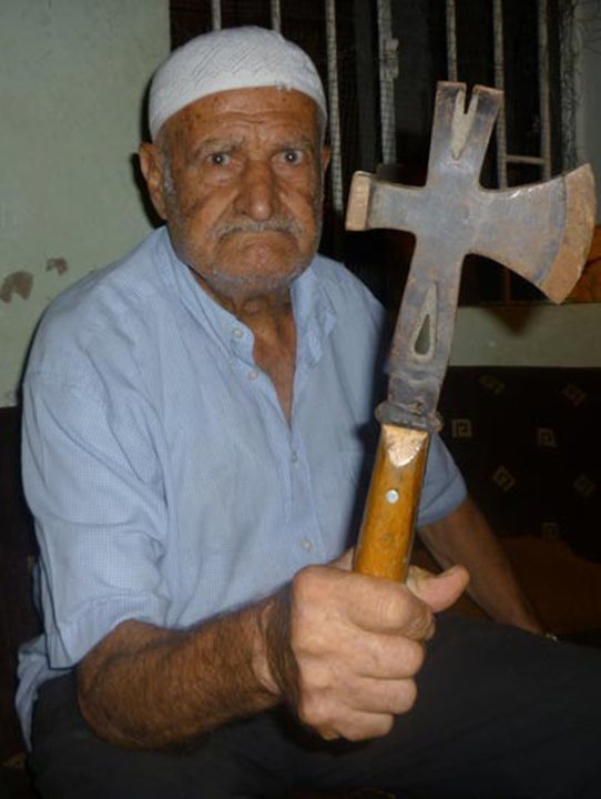 Picture for al-Bassa Village - Palestine: : الحــــاج أبــــو أحمــــد ومجـــزرة صبــرا وشــــاتيـــلا