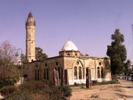 أُنقر الصورة لتكبيرها