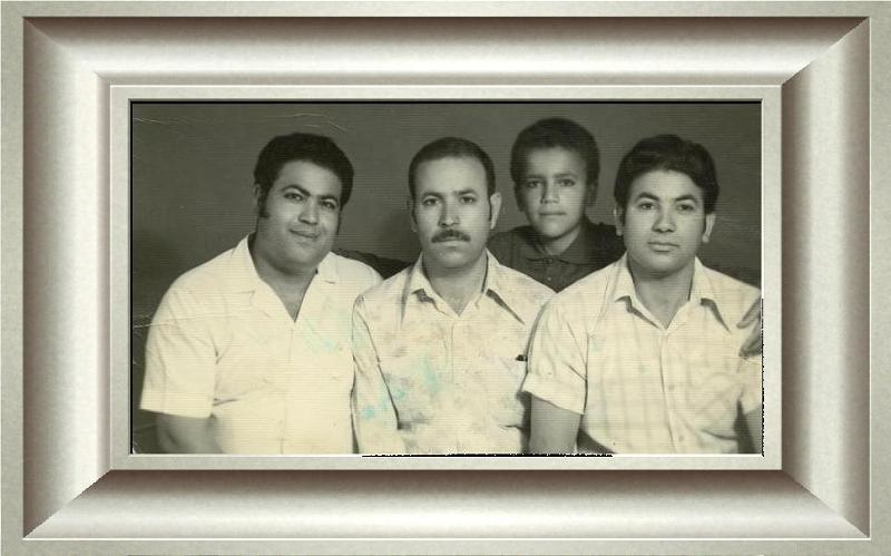 صورة لقرية الفالوجة - فلسطين: : Late Hajj Abdul Karim Ayyoub with Brothers Dr. Abdul Aziz,& Abdel Rahim & son Dr. Sameer Ayyoub