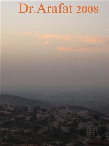 صورة لقرية بيت دقو - فلسطين: : بيت دقّو والغروب