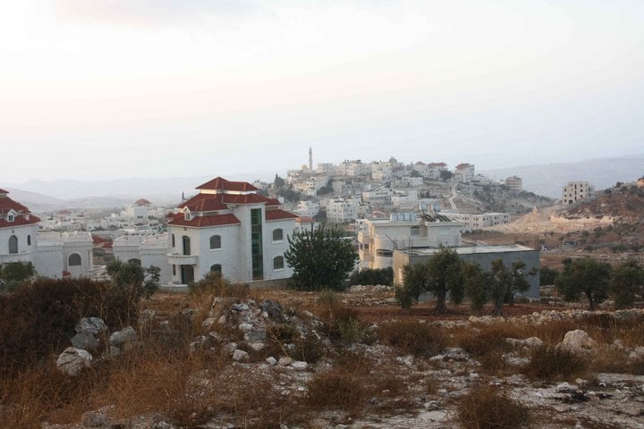 صورة لقرية رمون - فلسطين: : من غرب القرية ** تصوير :- حازم كحله **