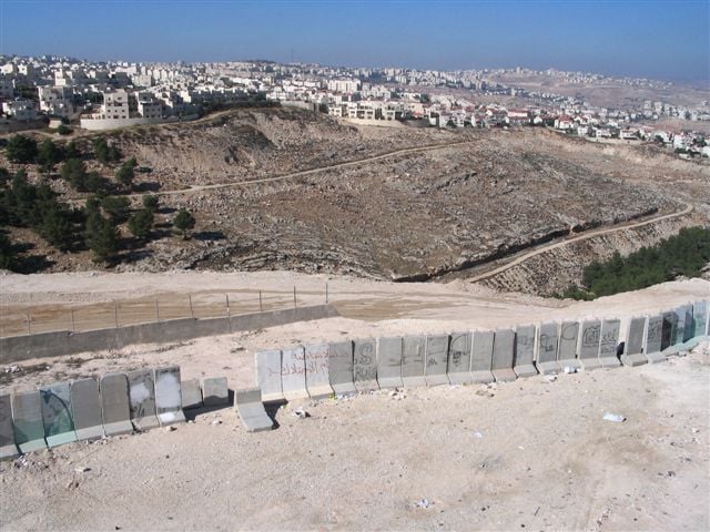 صورة لقرية عناتا - فلسطين: : منظر عام #4