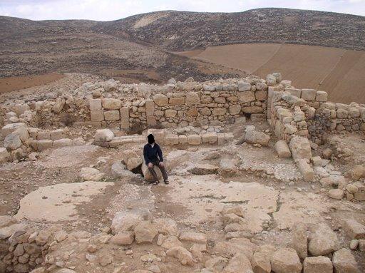 صورة لمدينة الظاهريه - فلسطين: : آثار طانا