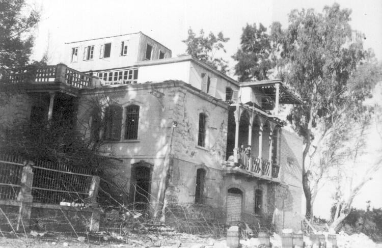 صورة لقرية بيت دجن - فلسطين: : The